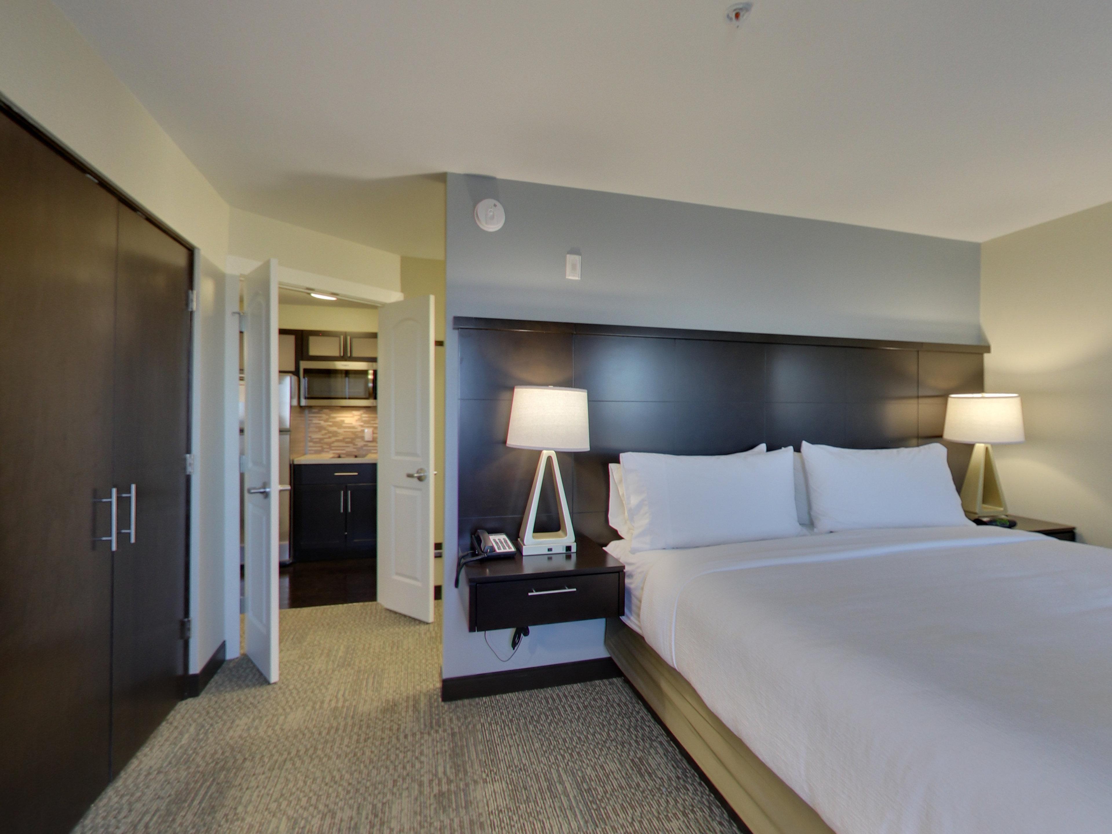 Staybridge Suites - Madison - Fitchburg Экстерьер фото