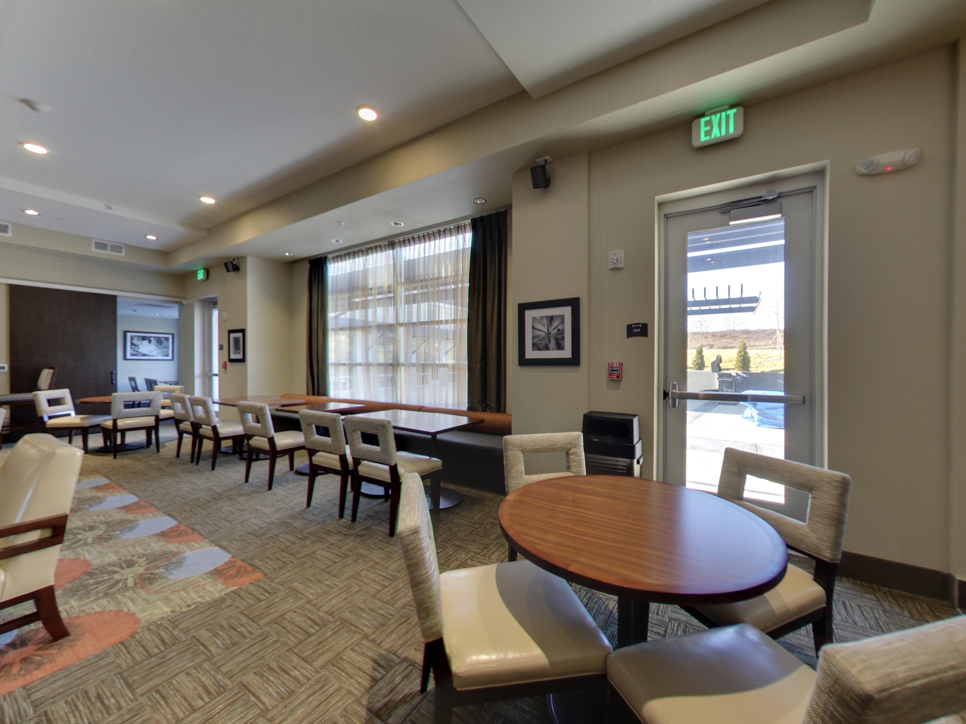 Staybridge Suites - Madison - Fitchburg Экстерьер фото
